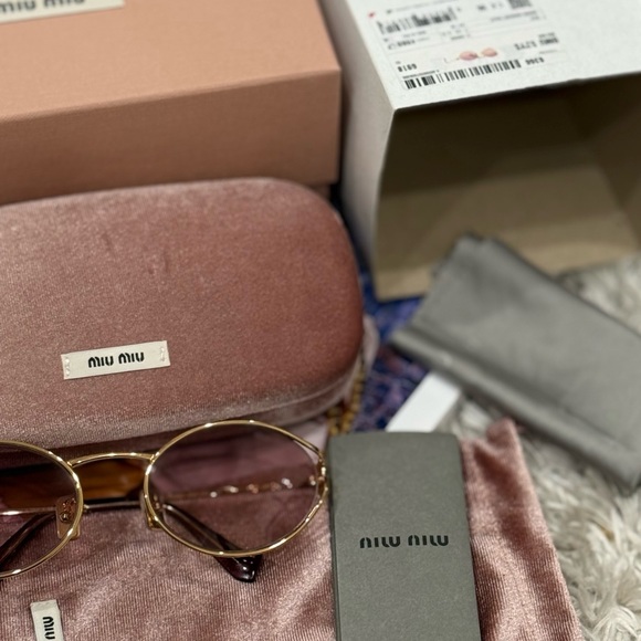 Miu Miu Oval Sunglasses | Gold Frame & Pink Lenses | Full Set - Picture 3 of 14